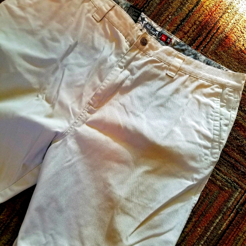 Quiksilver shorts sz. 38